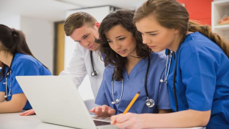 How Medical Assistant Training Prepares You for a Successful Healthcare Career